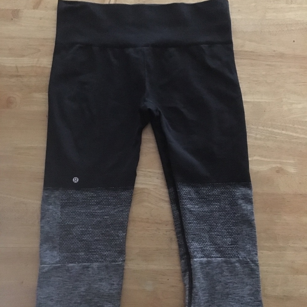 Lulu lemon crop leggings
